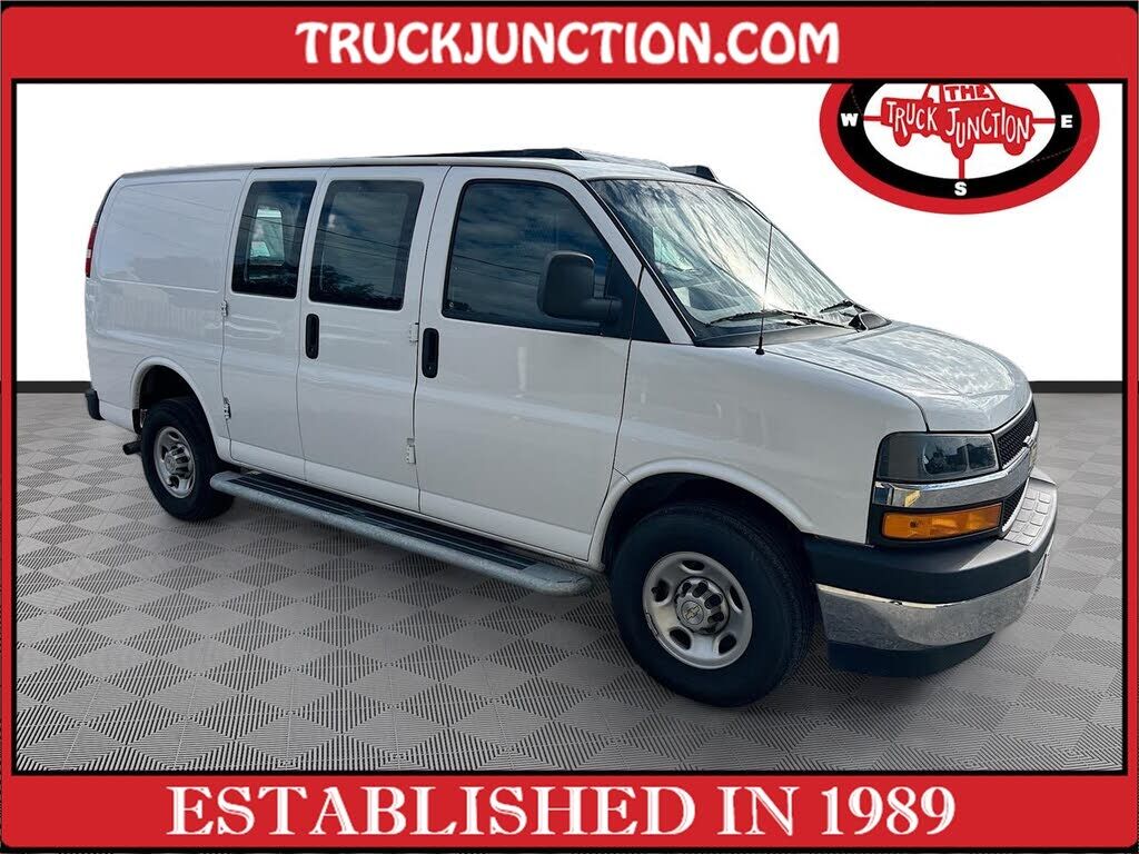 2024 CHEVROLET Express