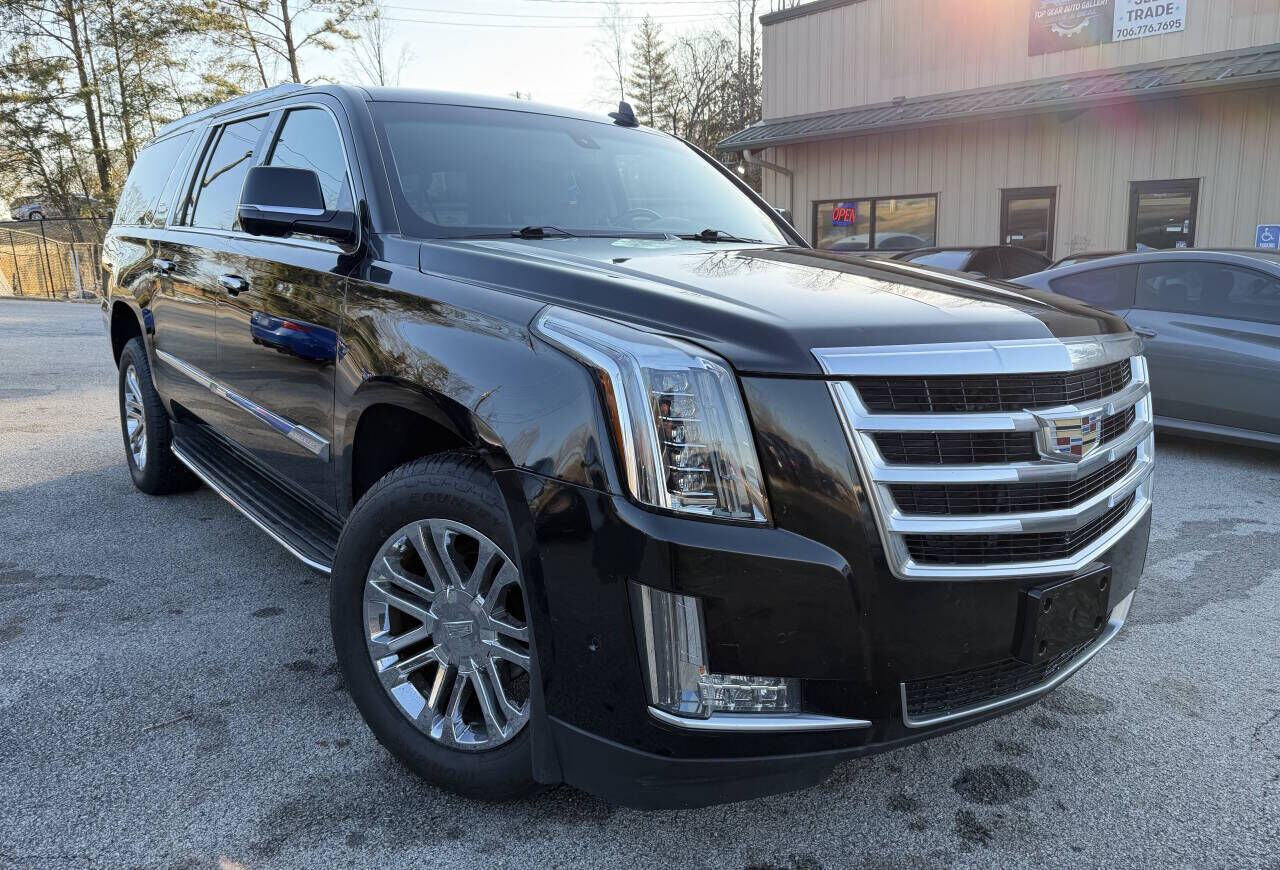 2017 CADILLAC Escalade ESV