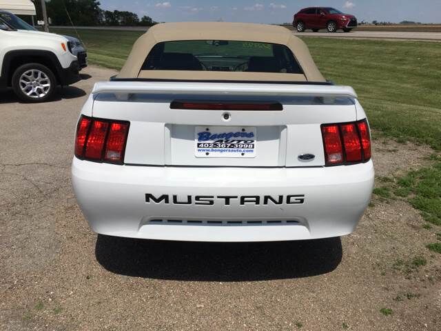 2003 FORD Mustang