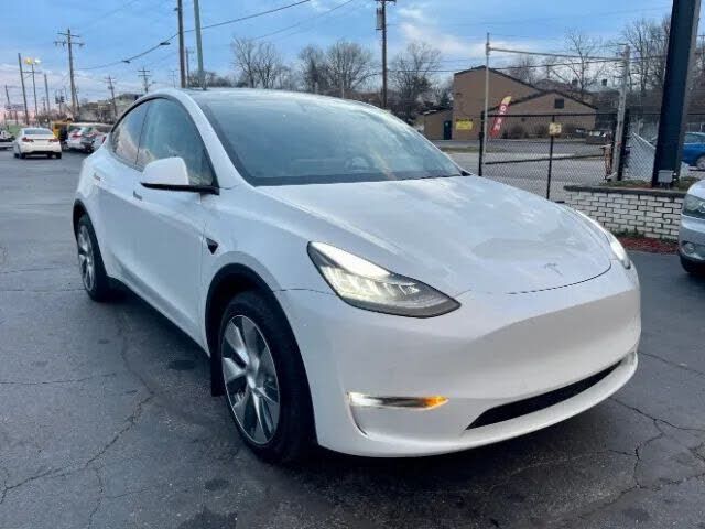 2020 TESLA Model Y