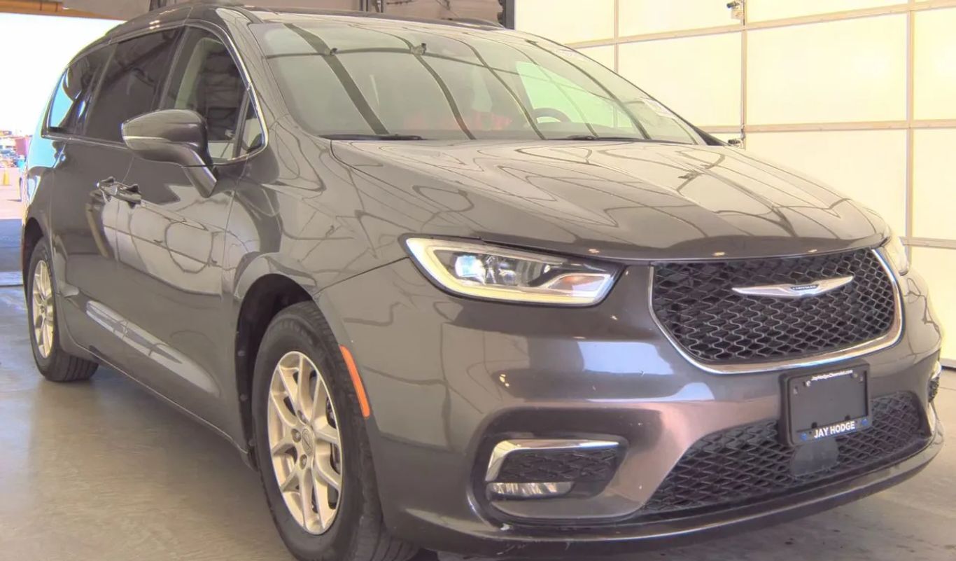 2022 CHRYSLER Pacifica