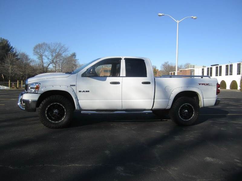 2008 DODGE Ram