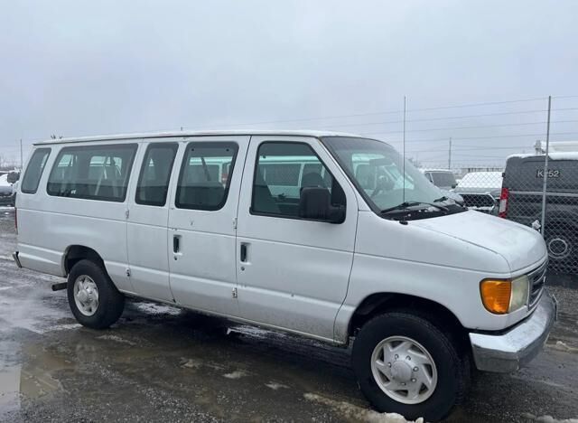 2006 FORD E-350
