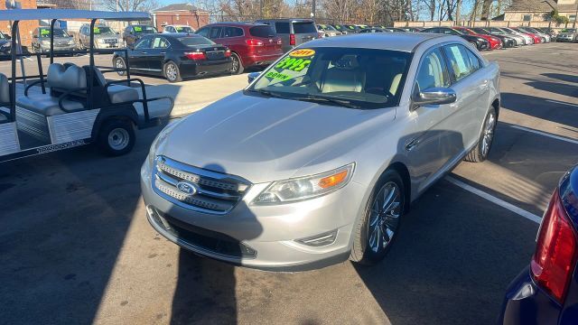 2011 FORD Taurus