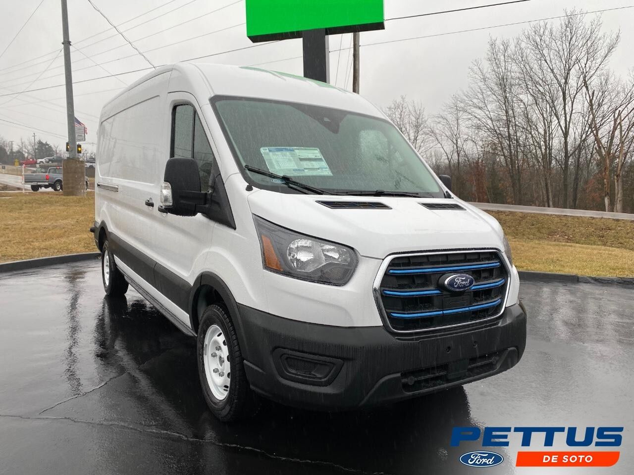 2023 FORD Transit