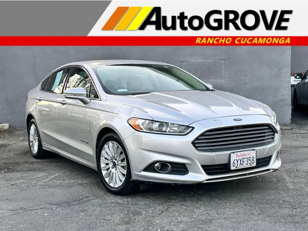 2013 FORD Fusion