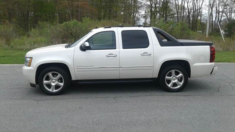 2011 CHEVROLET Avalanche