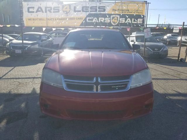 2013 DODGE Avenger