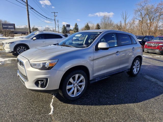 Mitsubishi Outlander Sport
