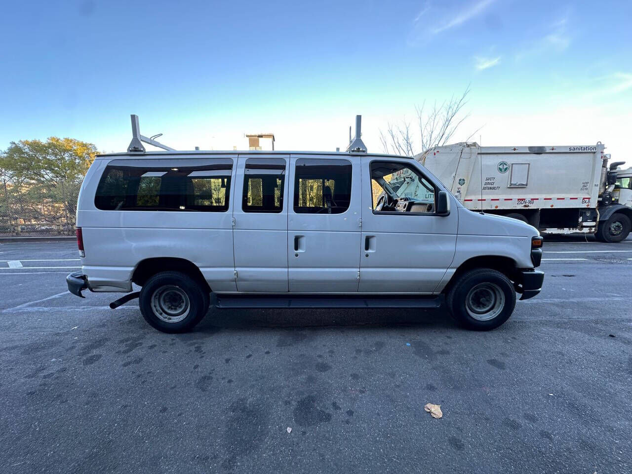 2014 FORD E-350