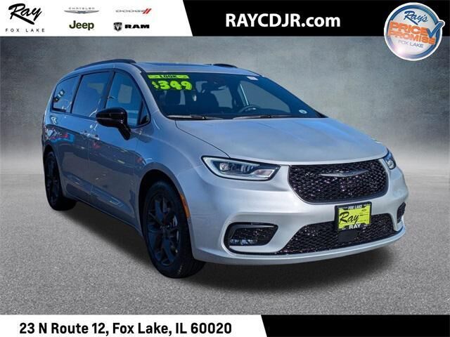 2026 CHRYSLER Pacifica