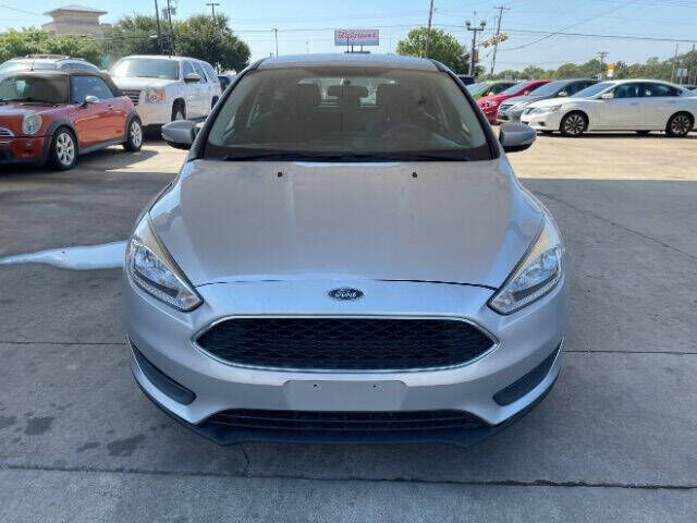 2017 FORD Focus