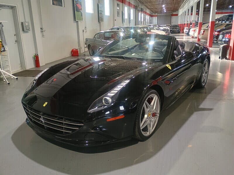 2018 FERRARI California T