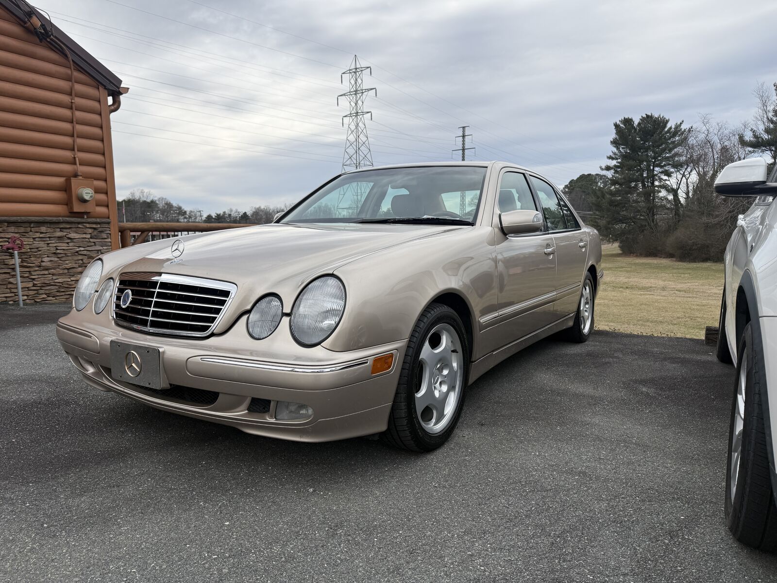 2000 MERCEDES-BENZ E-Class