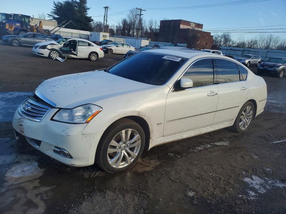 Infiniti M35