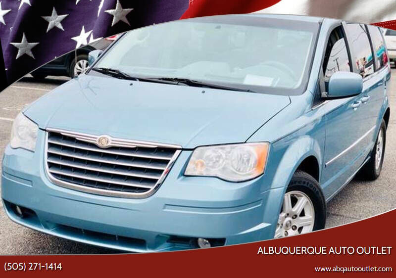 2010 CHRYSLER Town and Country
