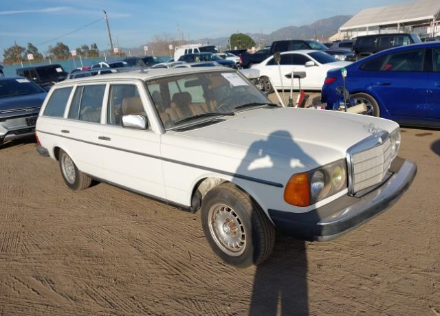 1984 MERCEDES-BENZ 300