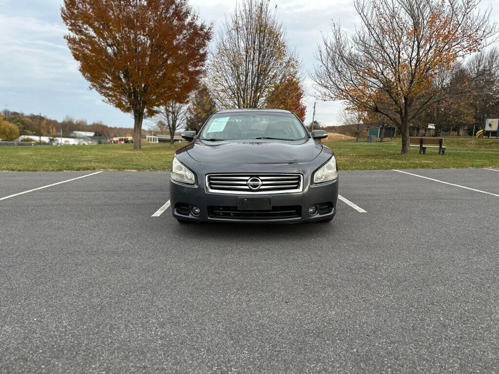 Nissan Maxima