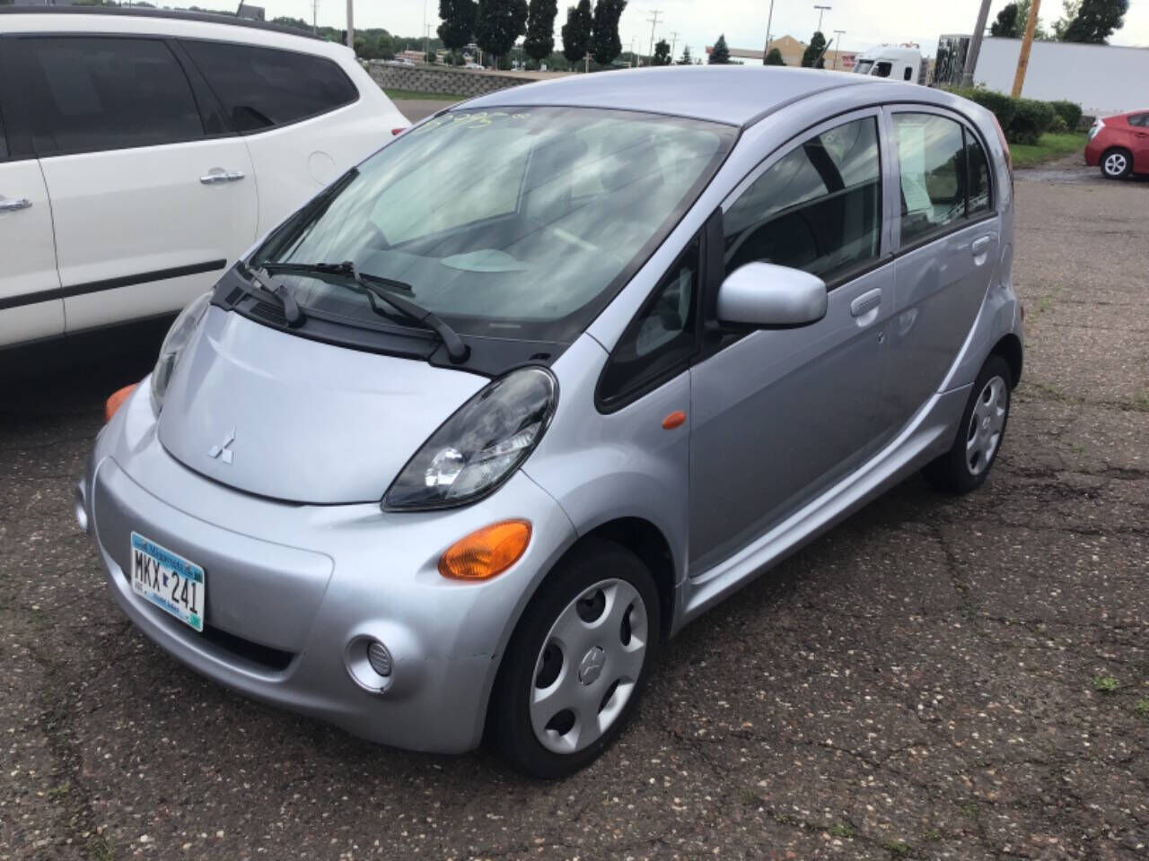 2012 MITSUBISHI i-MiEV