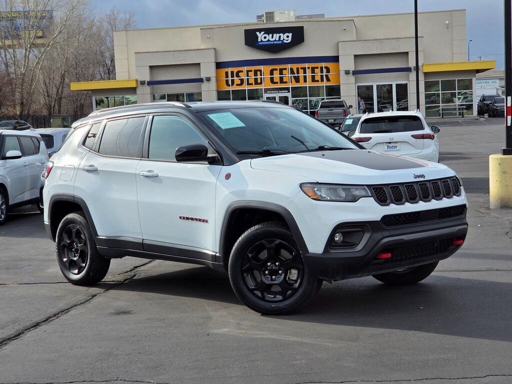 2023 JEEP Compass