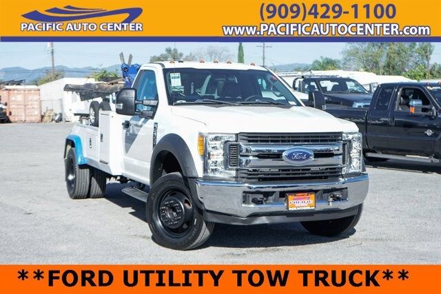 2017 FORD F-550
