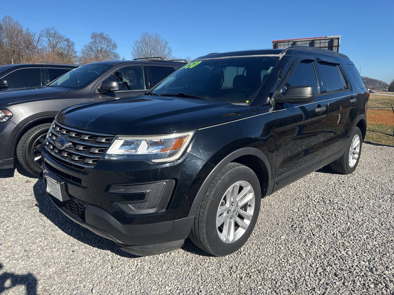 2017 FORD Explorer