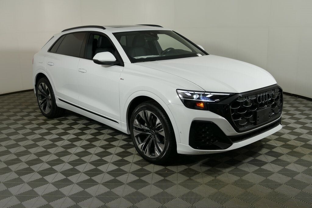 2026 AUDI Q8