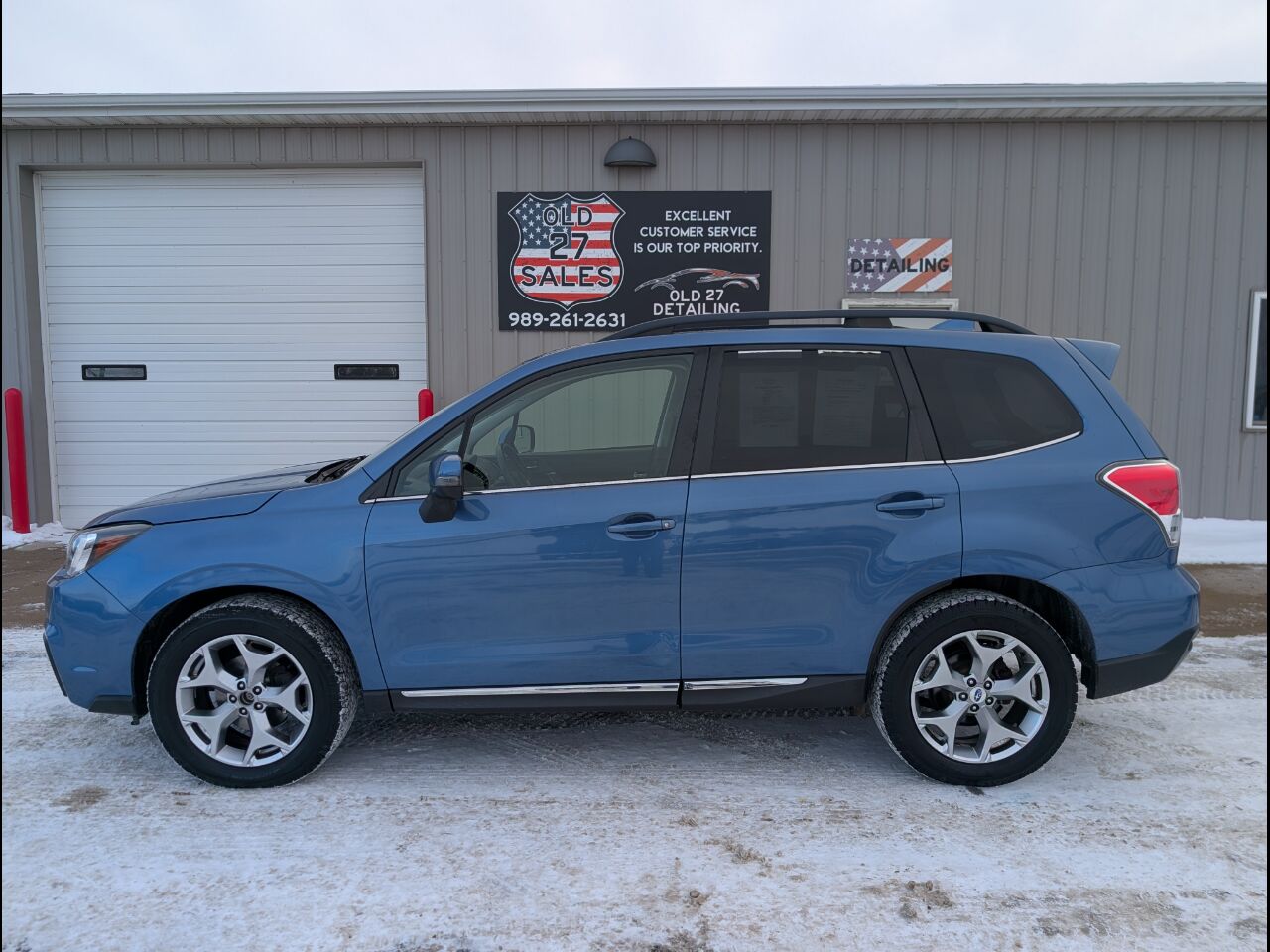 2017 SUBARU Forester