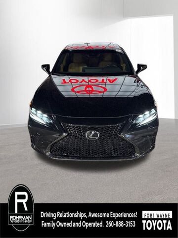 2025 LEXUS ES