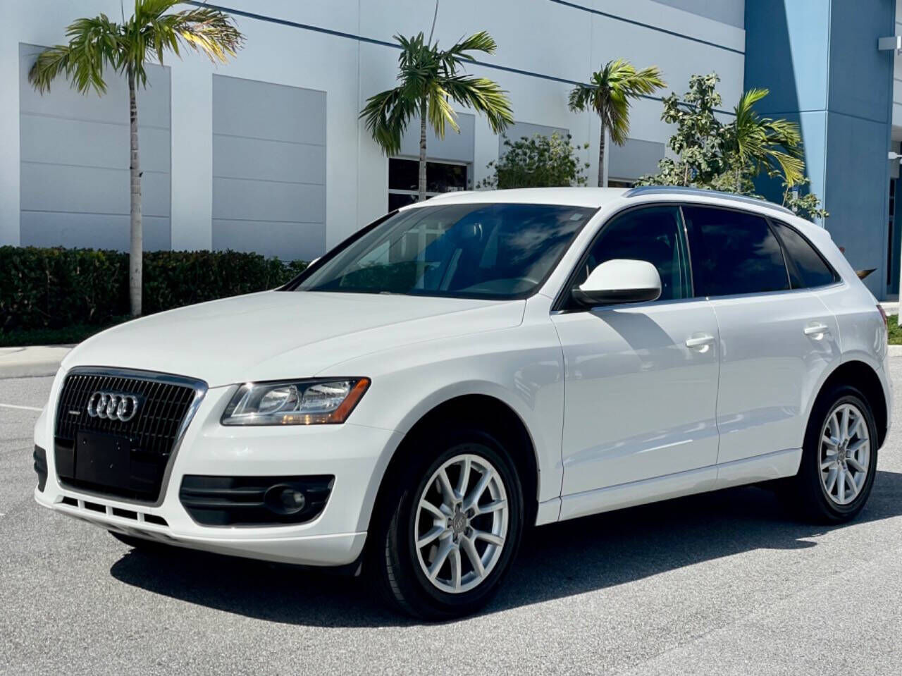 2010 AUDI Q5