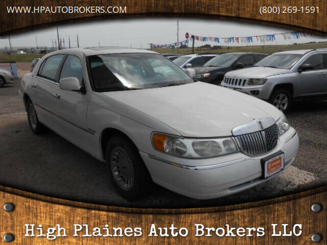 1999 LINCOLN Town Car