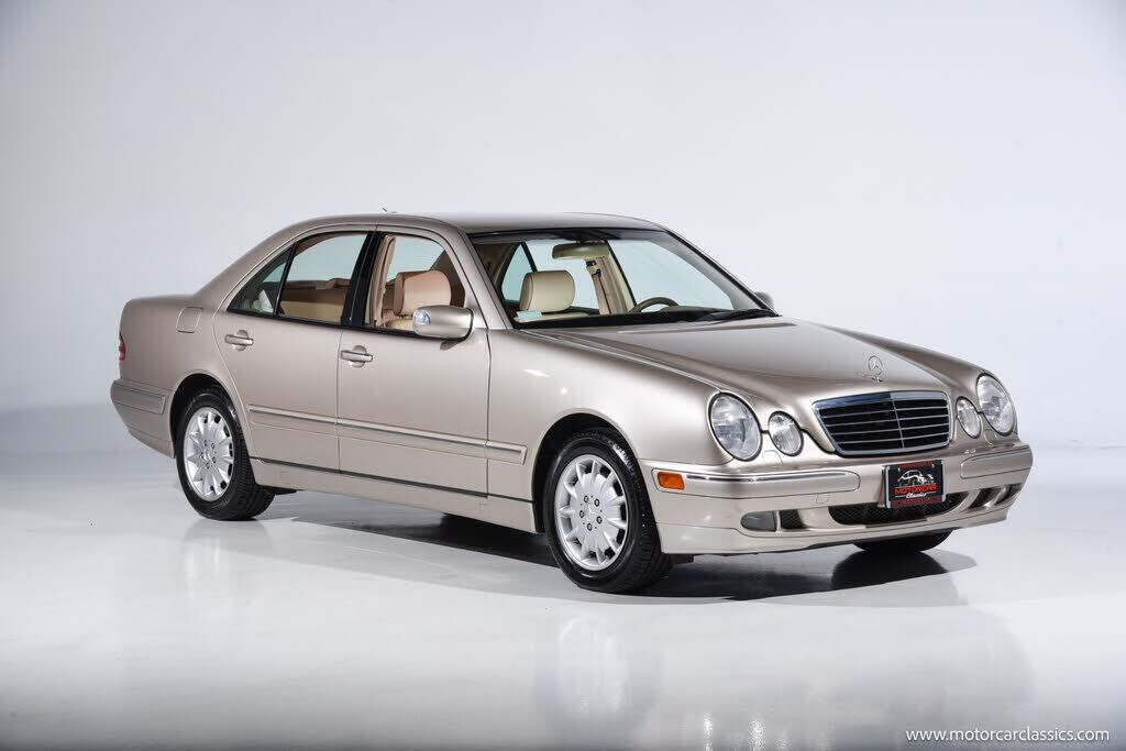 2001 MERCEDES-BENZ E-Class