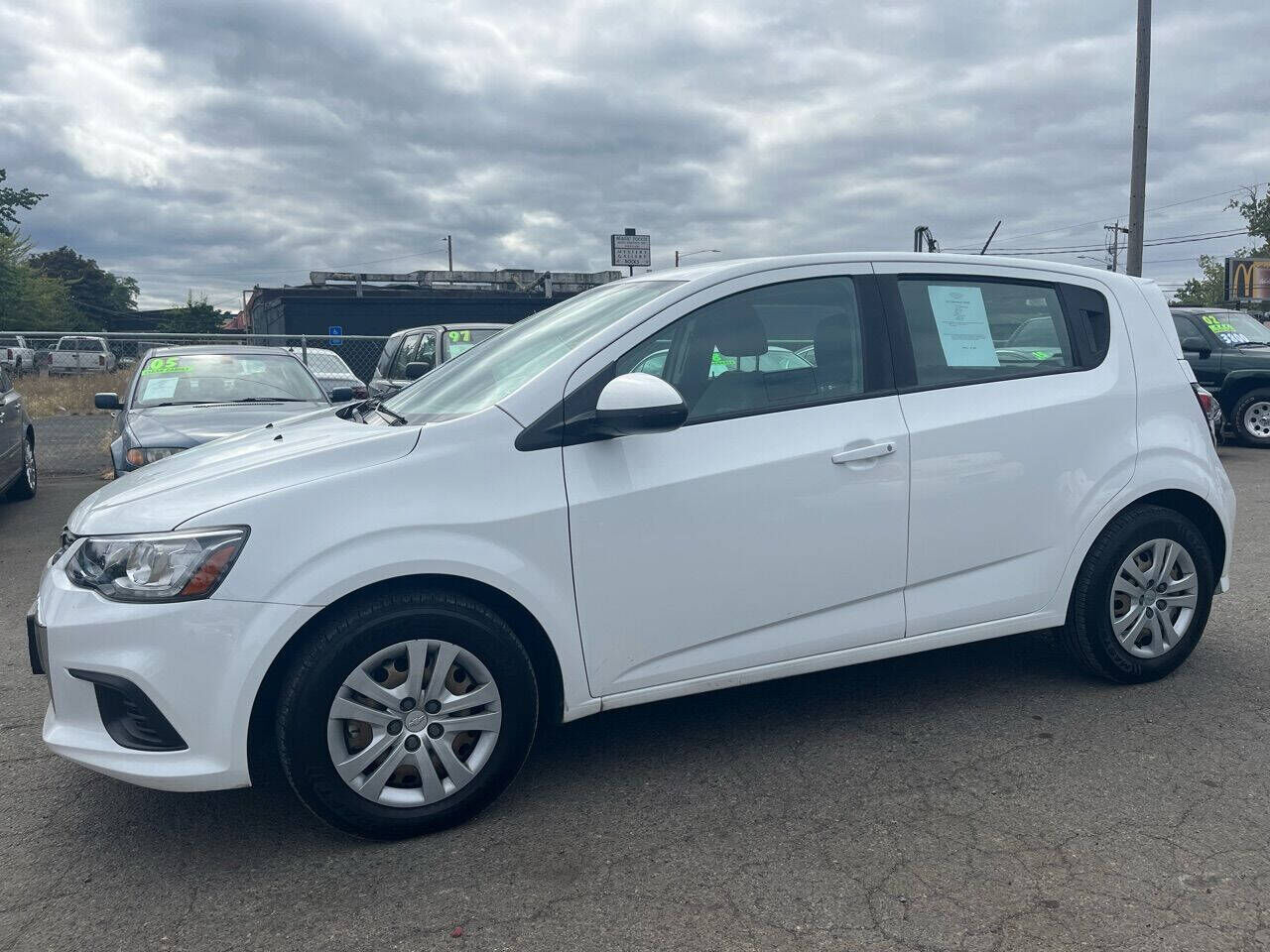 2017 CHEVROLET Sonic