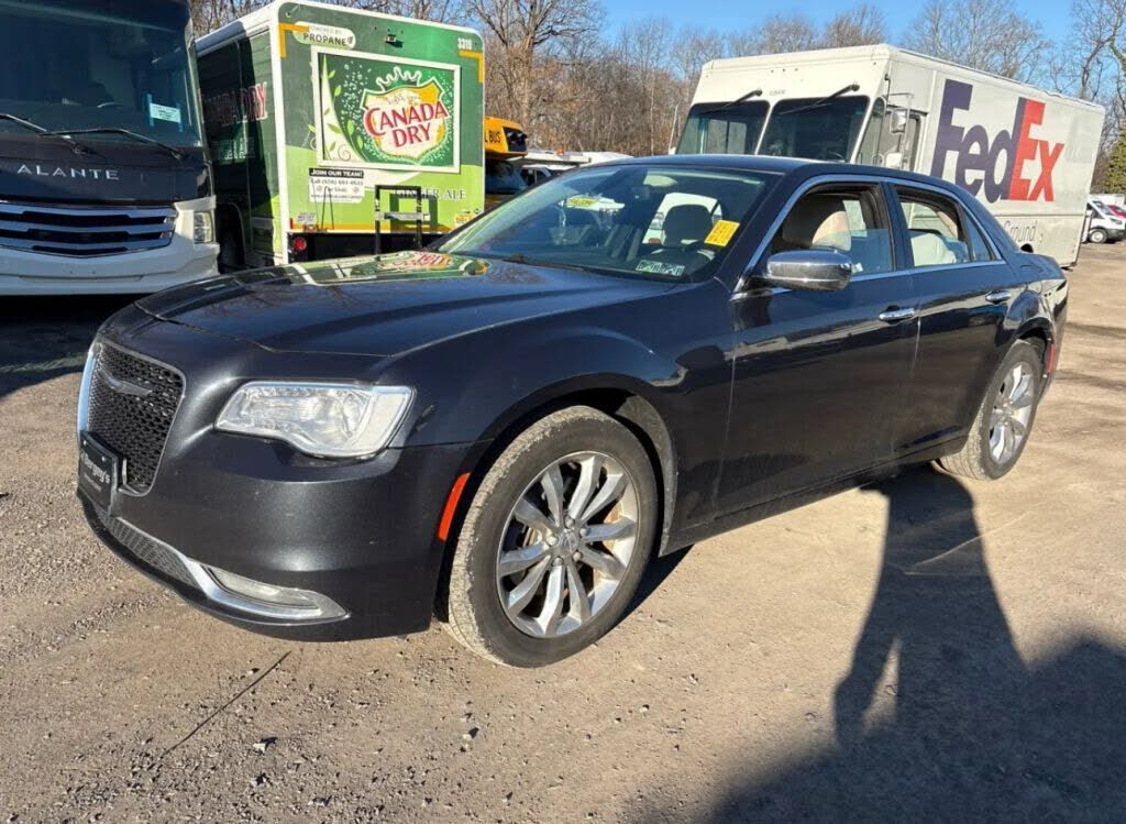 2018 CHRYSLER 300