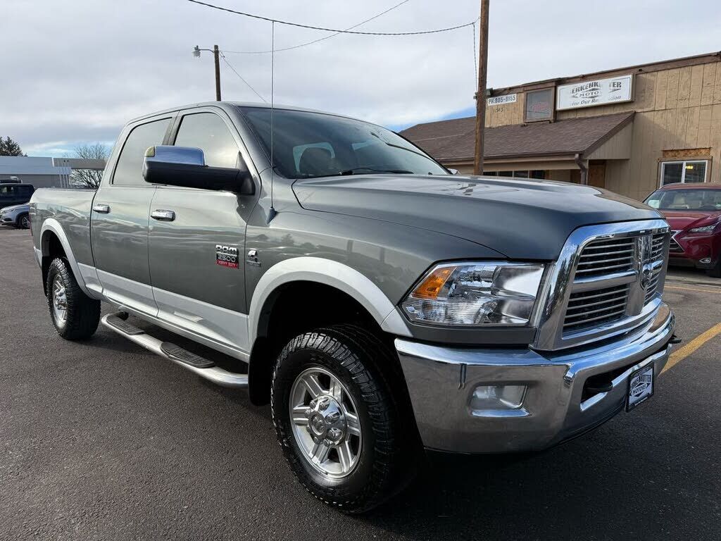 2012 DODGE Ram