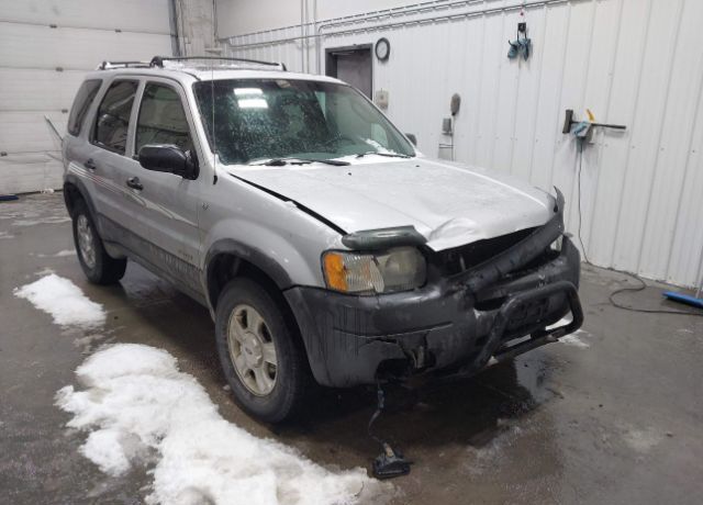 2002 FORD Escape