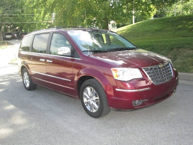 2008 CHRYSLER Town and Country