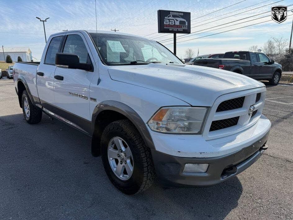 2011 DODGE Ram
