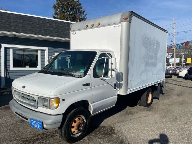 2000 FORD E-350