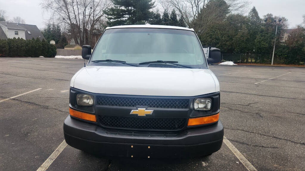 2013 CHEVROLET Express