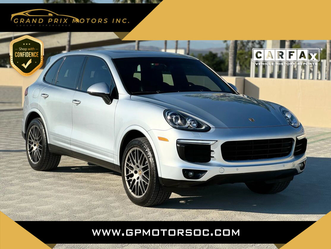 2017 PORSCHE Cayenne