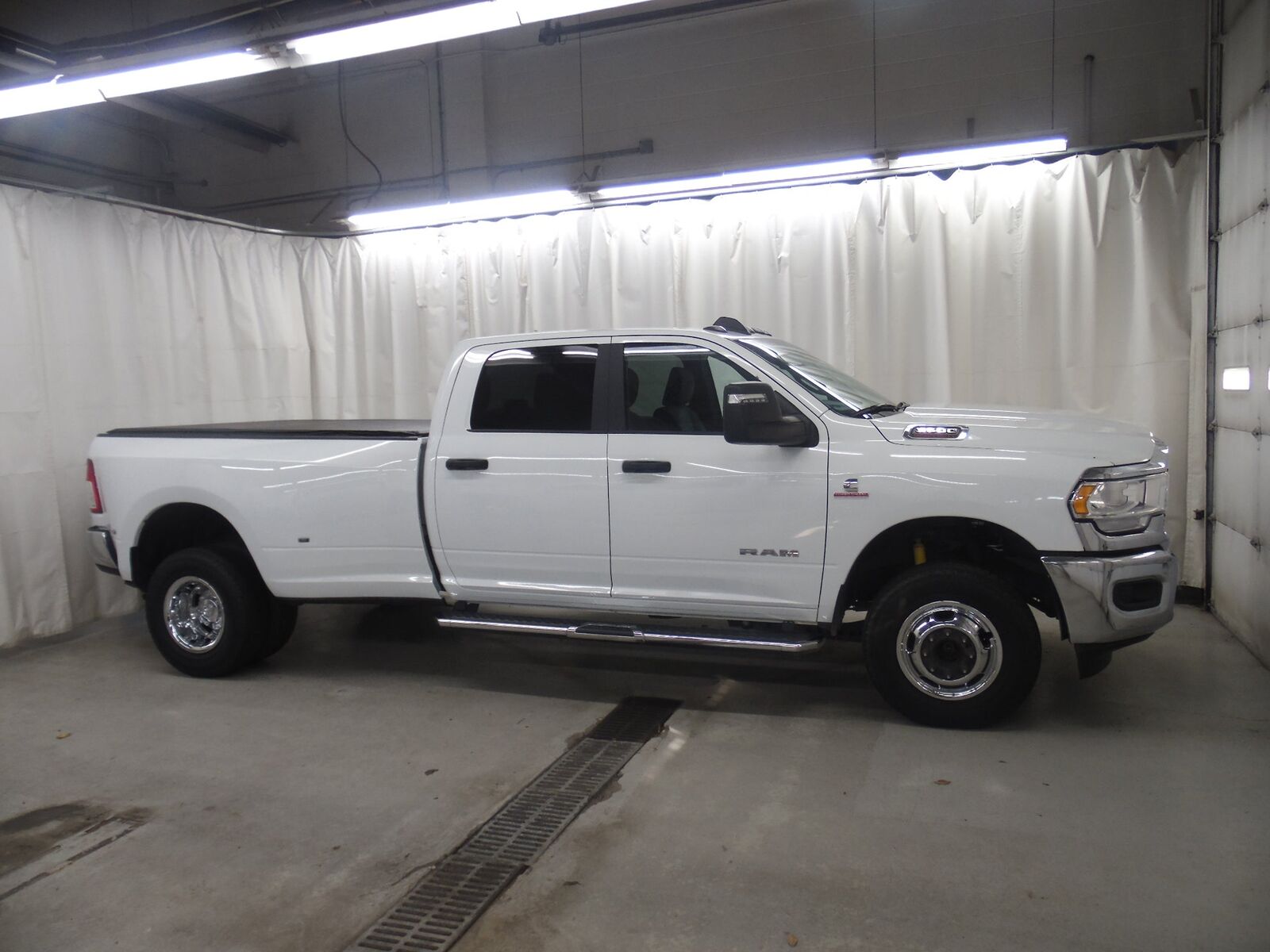2023 RAM 3500