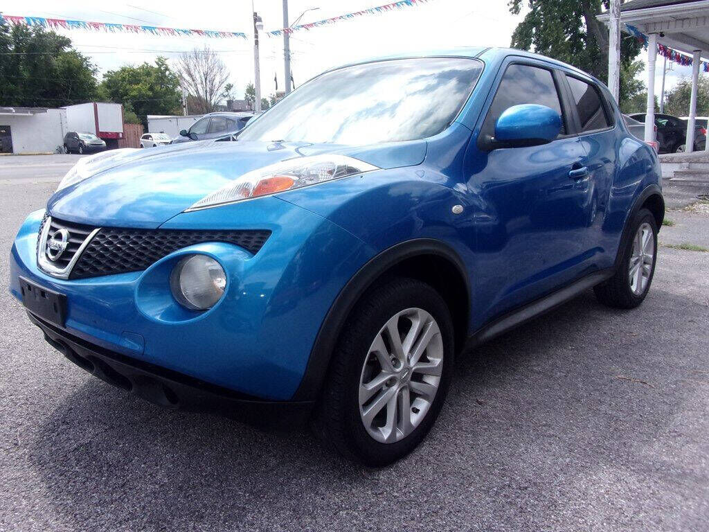 2011 NISSAN Juke