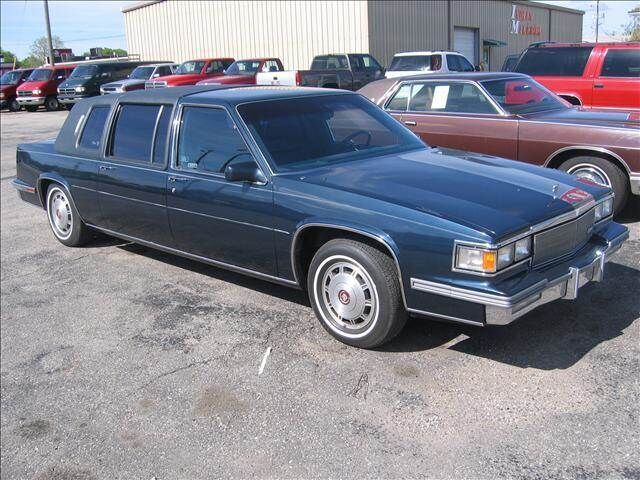 1986 CADILLAC Fleetwood