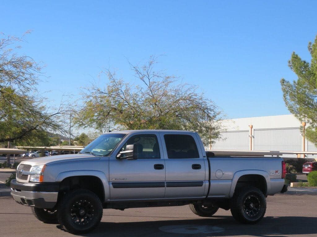 2004 CHEVROLET Silverado