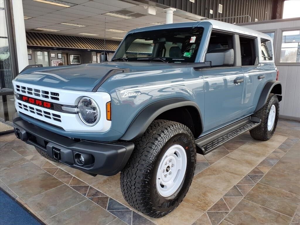 2025 FORD Bronco
