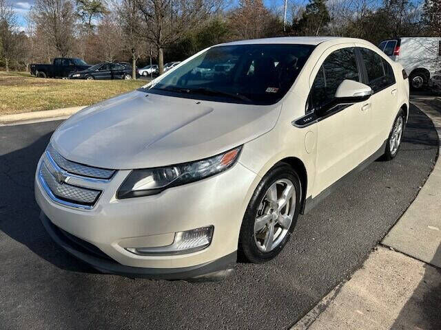 2013 CHEVROLET Volt