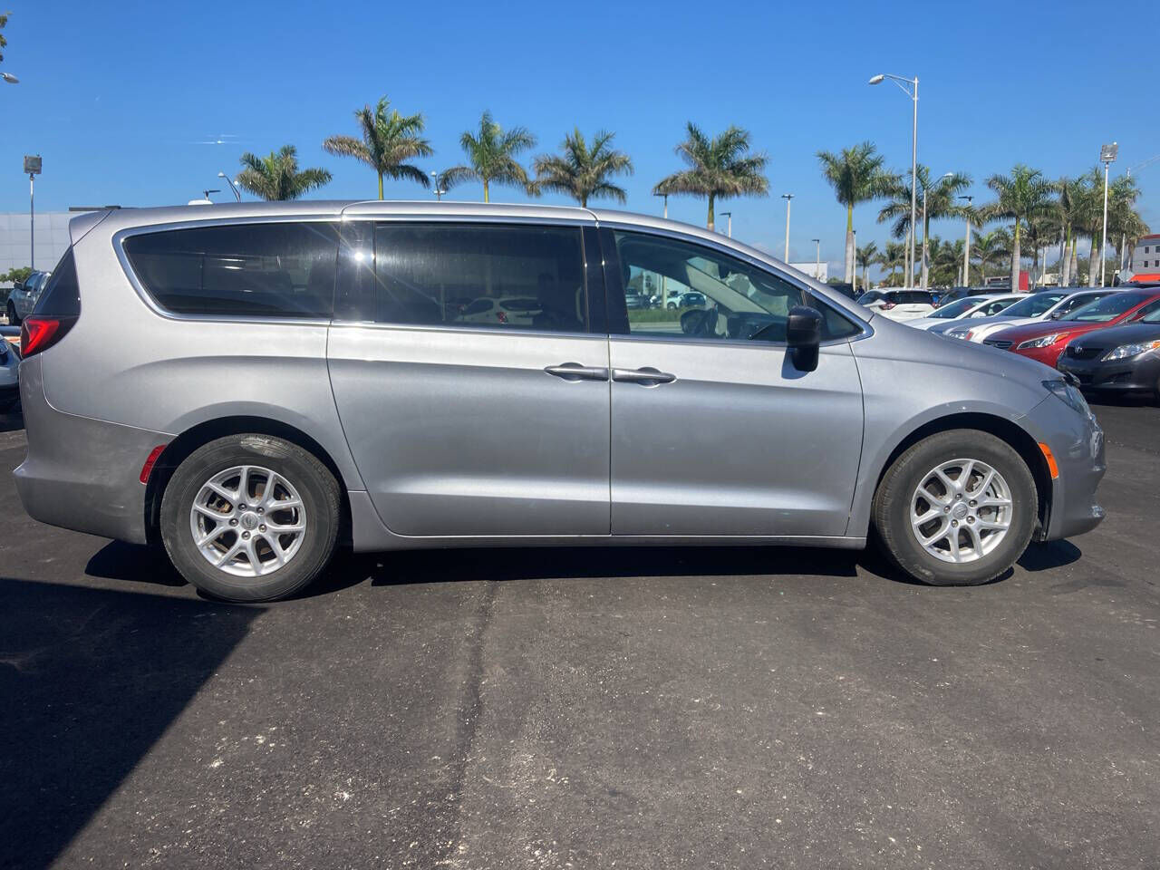2017 CHRYSLER Pacifica
