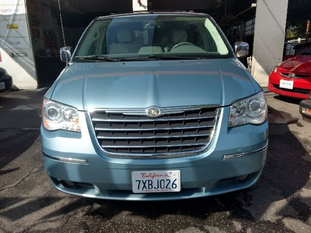 2008 CHRYSLER Town and Country