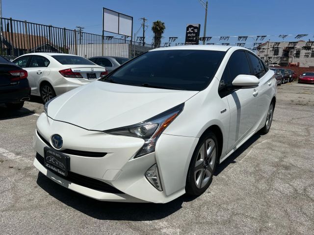 2016 TOYOTA PRIUS